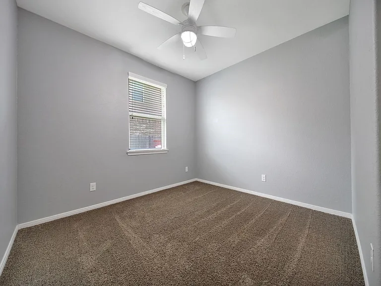 23434 Bracino Lake Dr — Photo 17