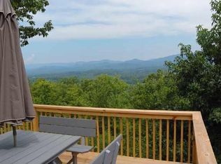 618 Packs Mountain Ridge Rd, Taylors, SC 29687