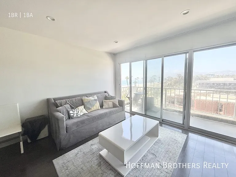 101 California Ave #703 — Photo 3