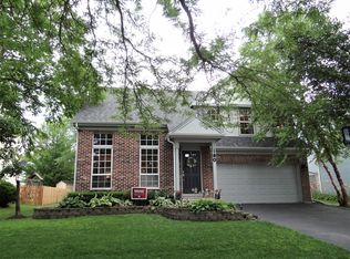 180 Churchill Ln, Aurora, IL