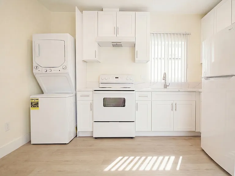 21845 Grand Terrace Rd #1 — Photo 6