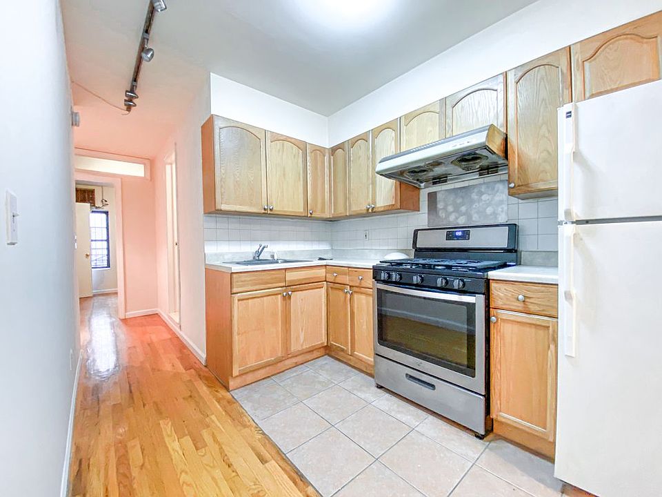 1st image of 24 Eldridge St #2