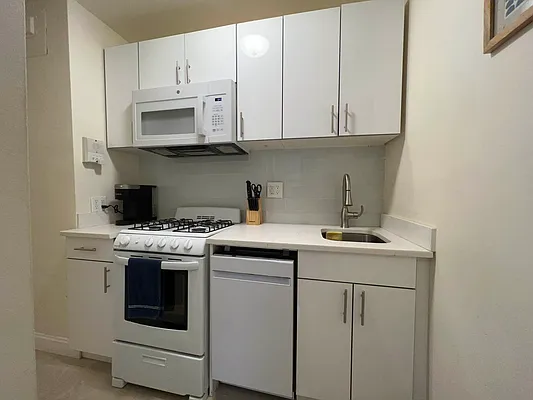 Rented by MOTION New York | media 3