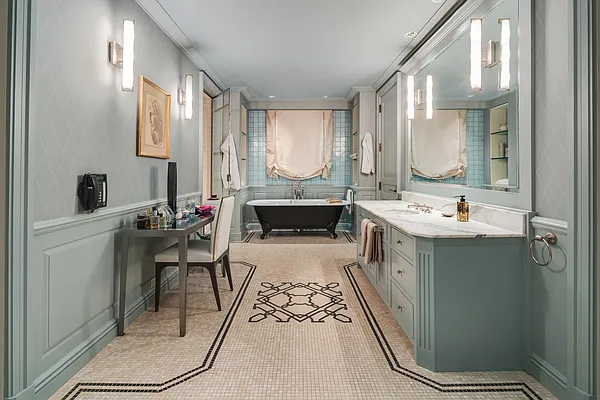 Sold by Modlin Group | media 17