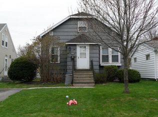 419 Dillon St, Sault Sainte Marie, MI 49783