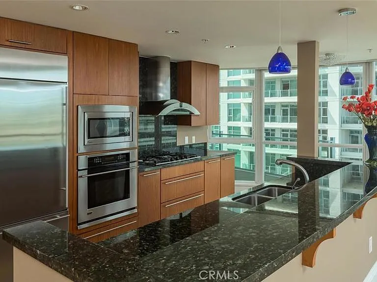 3141 Michelson Dr #808 — Photo 7