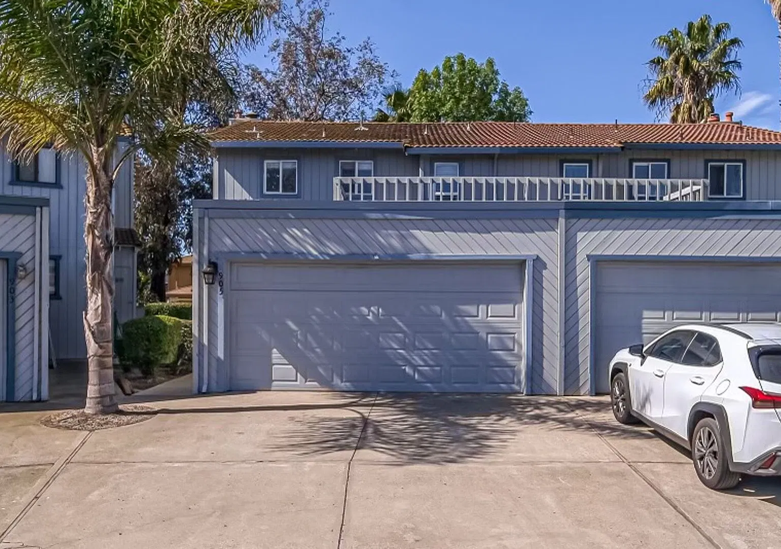 Wonderful Home with a Boat Slip and a Community Doc! — Photo 2