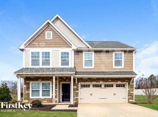 147 Scotch Moss Dr, Advance, NC 27006