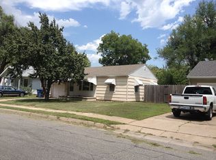 422 S Howard St, Hutchinson, KS 67501