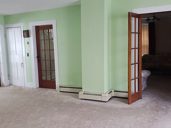 5th image of 53 E Elmira St