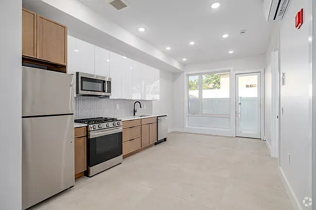 42 Lembeck Ave #1 — Photo 8