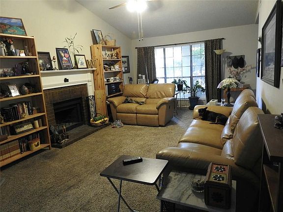5th image of 4334 Winchester Ct