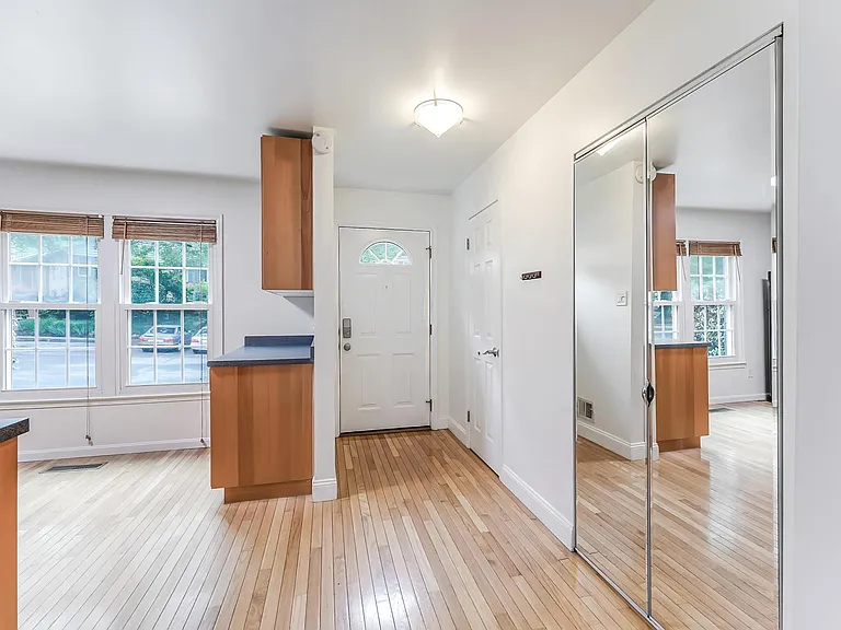 2331 Harleyford Ct — Photo 3