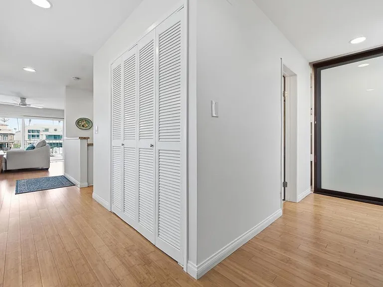 48 Antigua Ct — Photo 13