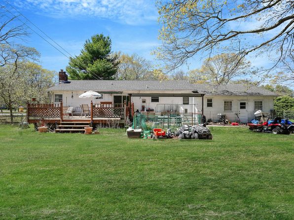 113 Mayfield Drive, Mastic Beach, NY 11951