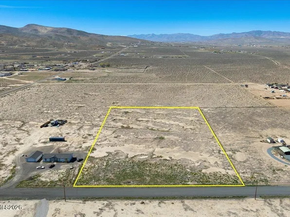 4815 Deodar St, Silver Springs, NV 89429