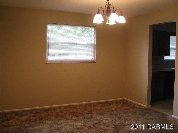 3 bed, 2.0 bath, 1602 sqft, $2,350 — Photo 3