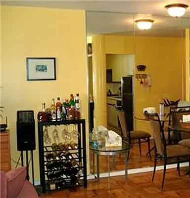 Sold by essential NEW YORK Real Estate | media 5