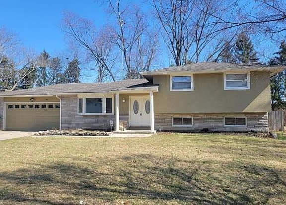 2nd image of 1344 Knollwood Dr E