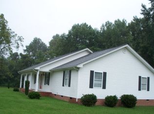 134 Wise Pl, Montross, VA 22520