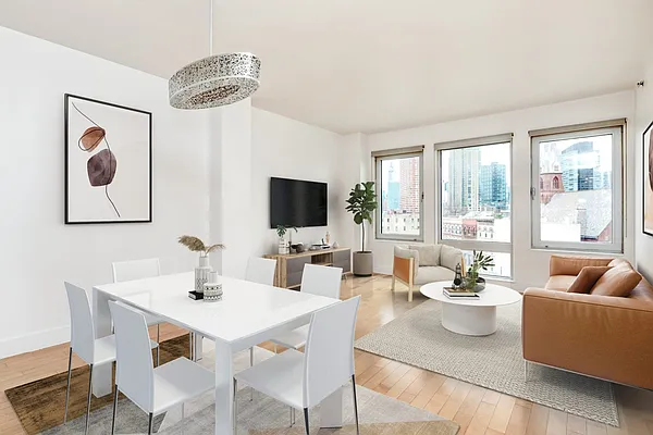 Rented by Modern Spaces | media 12