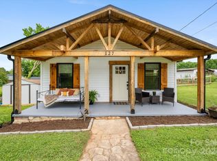 127 Leach St, Marion, NC 28752
