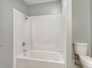 218 E Henry St #A, Savannah, GA 31401