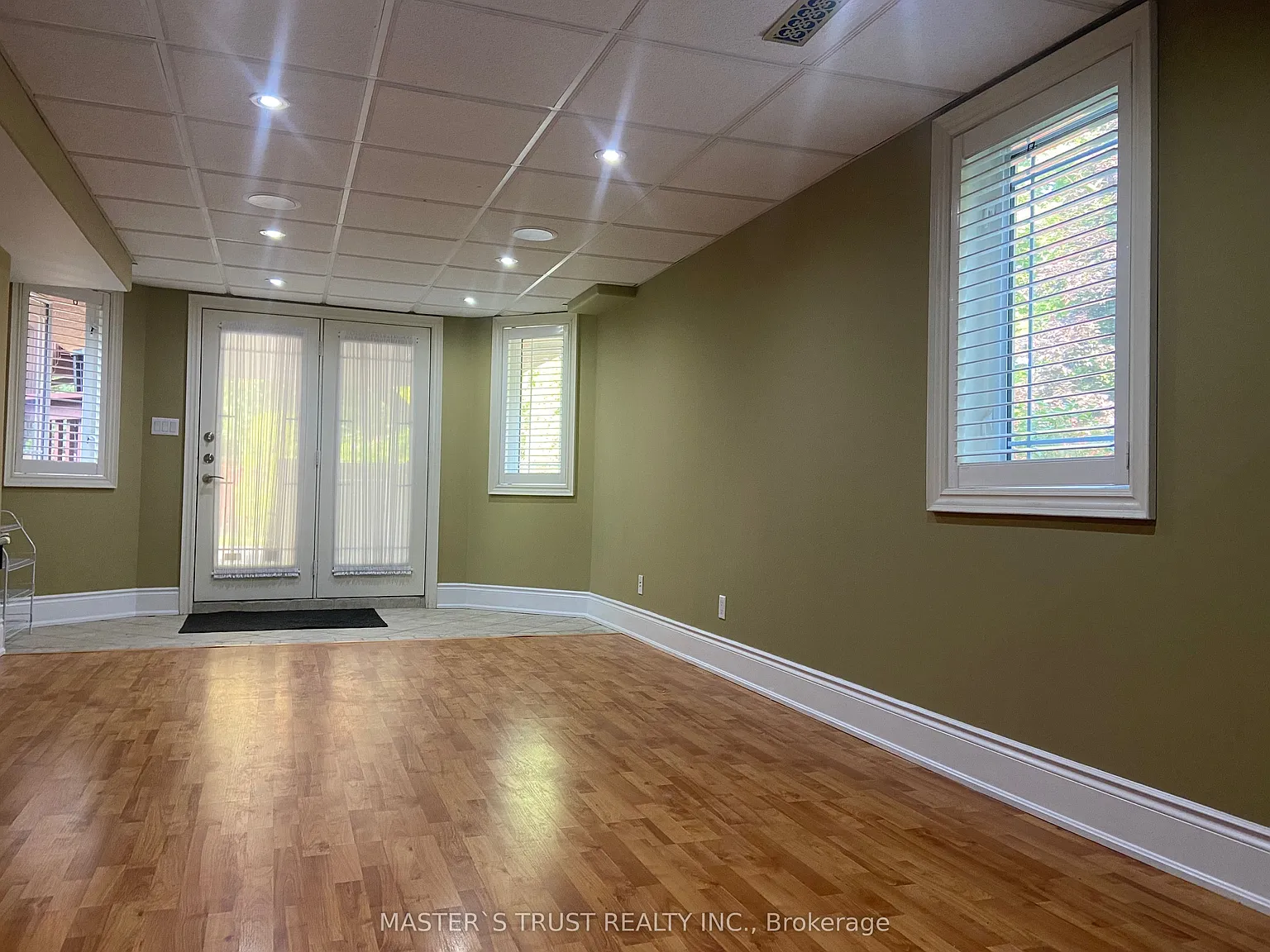 2 bed, $2,250 — Photo 3