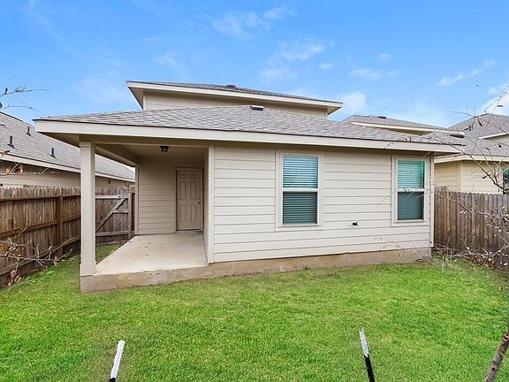 5th image of 10427 Clearwater Way