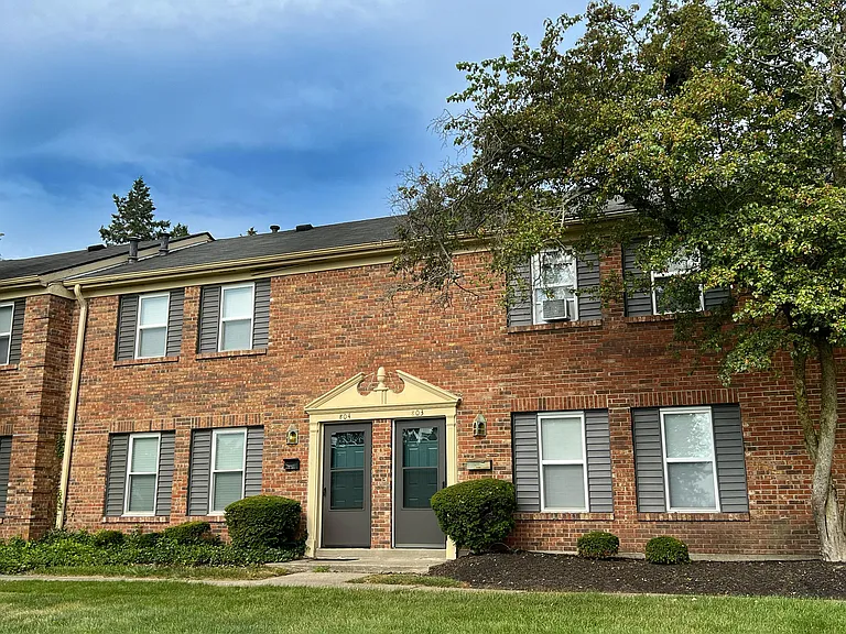 Revere Village Apartments — Photo 11