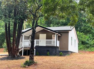 667 Old Whitney Rd, Spartanburg, SC 29303