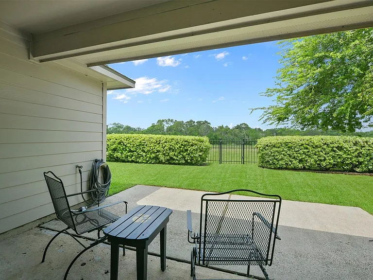 3720 Magnolia Rdg — Photo 21