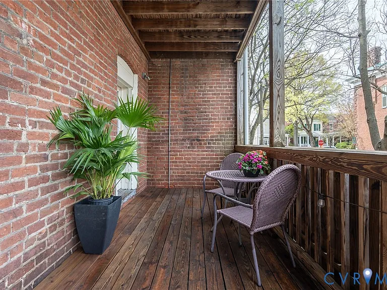 1622 Grove Ave #1B — Photo 16