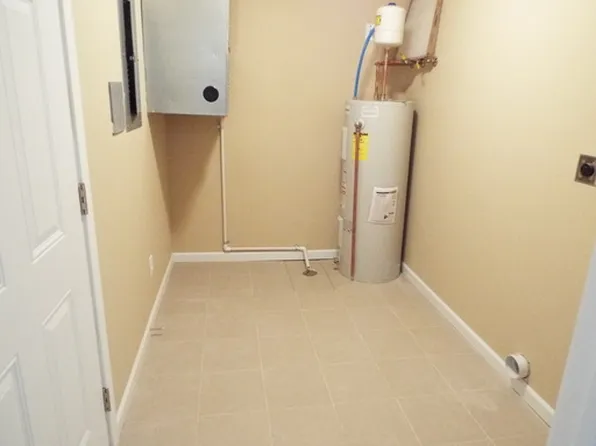 1700 Boyton, 1700 E Boyton St APT C, Marion, IL 62959