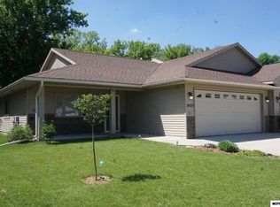1625 10th St SW, Mason City, IA 50401