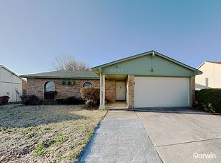 3737 Horizon Pl, Fort Worth, TX 76133