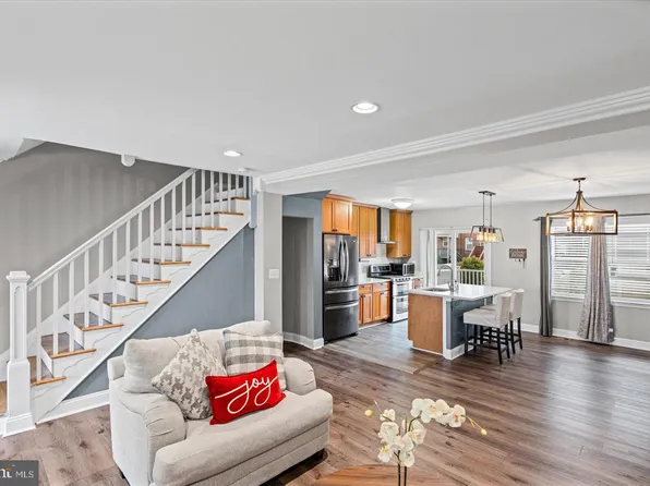 3921 Bareva Rd, Baltimore, MD 21215