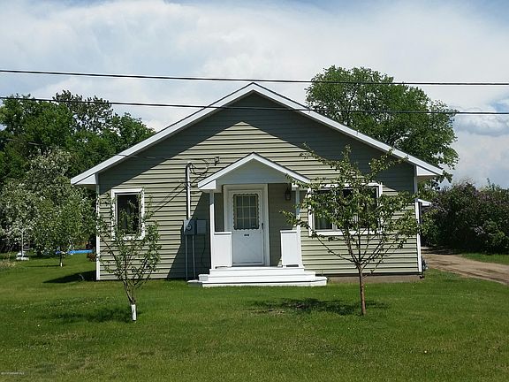 2nd image of 990 East Ave NE