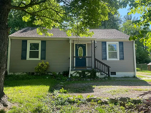 3528 S Haven Rd SE Photo 1