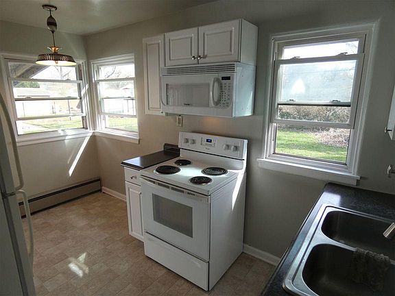 5th image of 1110 Culver Pl
