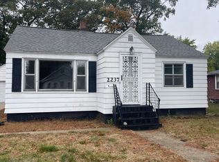 2237 Wood St, Muskegon Heights, MI 49444