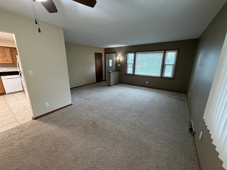 701 Vine St — Photo 22