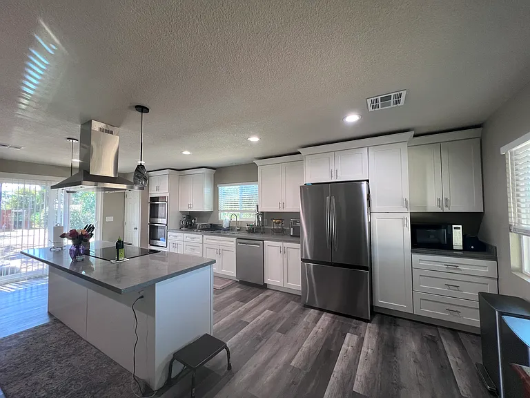 16885 Brandt Rd — Photo 5