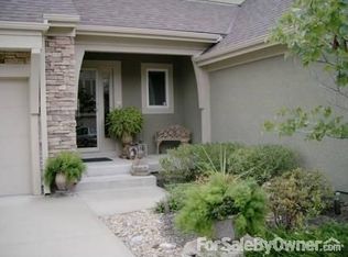 14010 S Summit St, Olathe, KS 66062
