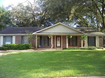 5825 Woodgate Rd, Mobile, AL, 36609