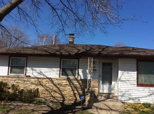 7700 W Bobolink Ave, Milwaukee, WI