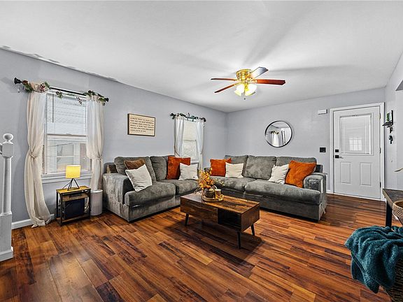 5th image of 203 Pinehill Dr