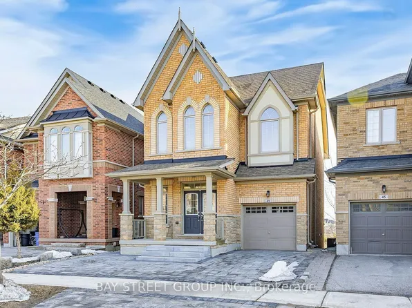 49 Hopewell St, Vaughan, ON L4H 3Y1