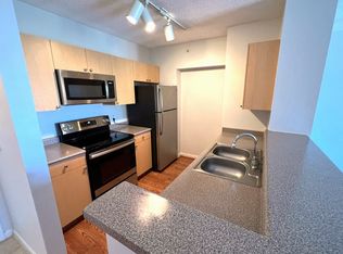 1900 Van Buren St APT 310B, Hollywood, FL 33020