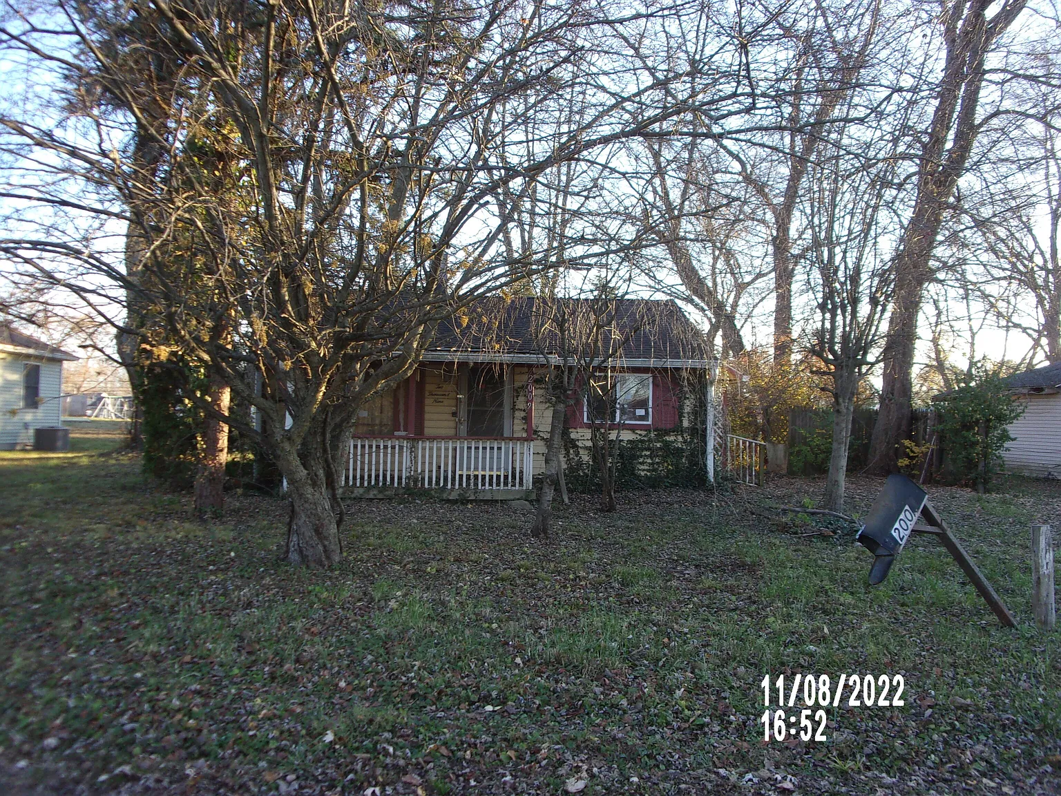 2009 P Ave photo 1